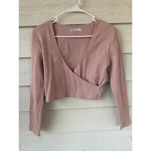 **FOREVER21** Pink Long-Sleeve Deep V Crop Top Women's M/L